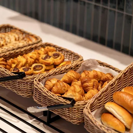 B&B Hotel Brussels Airport-3